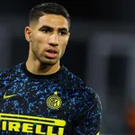 PSG – Mercato : coût, profil… le transfert d’Hakimi à Paris ne fait pas l’unanimité