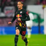 PSG Mercato : coup de théâtre pour la prolongation de Xavi Simons !