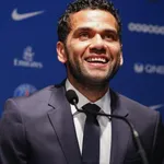 PSG – Mercato : Dani Alves officialise son départ !