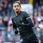 PSG – Mercato : des cadors européens veulent déjà  arracher Barcola à  Paris !