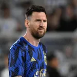 PSG – Mercato : des larmes, un 800e but et un pas de plus vers le FC Barcelone, la folle nuit de Messi