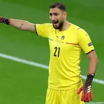 PSG – Mercato : Donnarumma attaqué comme jamais pour avoir signé à Paris