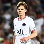 PSG – Mercato : départ imminent pour un nouveau titi !