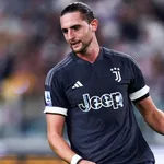 PSG – Mercato : la mère de Rabiot envoie un signal positif à  Paris