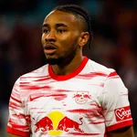 PSG – Mercato : l’émir a la tête ailleurs qu’à Mbappé, sa succession se complique