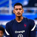 PSG – Mercato : le grand rival du Qatar prêt à donner un coup de main pour exfiltrer un joueur ?