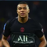 PSG – Mercato : le Real Madrid a peur d’une vengeance de l’émir de Qatar à  cause de Mbappé