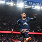 PSG – Mercato : le remplaçant de Neymar identifié, la porte est grande ouverte !