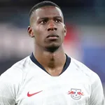 PSG &ndash; Mercato : Leonardo cible un ancien défenseur de L1