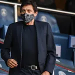 PSG – Mercato : Leonardo s’exprime sur la tentation Lionel Messi