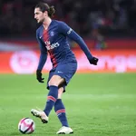 PSG – Mercato : Leonardo tente par tous les moyens de détourner Rabiot de CR7 !