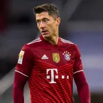 PSG – Mercato : Lewandowski prêt à snober le Real Madrid pour remplacer Mbappé à Paris ?