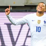 PSG – Mercato : Mbappé met un gros coup de pression à Leonardo !