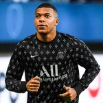 PSG – Mercato : Mbappé sort du silence et adresse un message à Messi