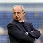 PSG Mercato : MU veut doubler Luis Campos pour un milieu prometteur