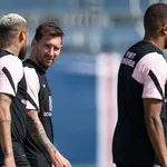 PSG – Mercato : Neymar provoque une prise de bec entre Messi et Mbappé !
