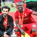 PSG – Mercato : Paris fait tourner la tête à  un joueur de Liverpool, mais pas Salah