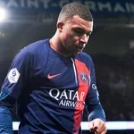 PSG – Mercato : Paris se sert d’une star du Real Madrid pour convaincre Mbappé de prolonger