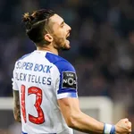 PSG – Mercato : Pierre Ménès voit un bémol à la piste Alex Telles