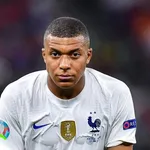 PSG &ndash; Mercato : Real Madrid, Liverpool… un candidat en moins pour Mbappé ?
