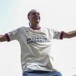 PSG – Mercato : nouveau rebondissement dans le dossier Xavi Simons !