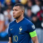 PSG – Mercato : réunion au sommet demain avec le clan Mbappé, une solution trouvée au détriment du Real Madrid !