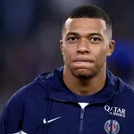 PSG – Mercato : un ancien de l’OM envoie Mbappé à  Liverpool