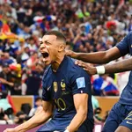 PSG – Mercato : un ancien du Real Madrid retourne sa veste avec Mbappé
