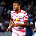 PSG – Mercato : un ancien titi parisien ouvre la porte à un retour