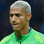 PSG – Mercato : un coéquipier de Neymar en sélection pour remplacer Mbappé ?