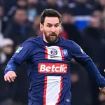 PSG – Mercato : un crack du FC Barcelone réclame le retour de Messi