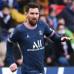 PSG – Mercato : un geste de Messi ravive le fantasme d’un départ de Paris en fin de saison