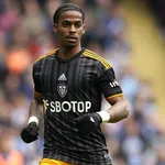 PSG Mercato : un numéro 10 est visé, il a donné une première réponse à Paris