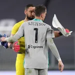 PSG – Mercato : un rival de Donnarumma révèle avoir été approché par Paris !