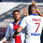 PSG – Mercato : une légende parisienne attend qu’Mbappé imite Neymar