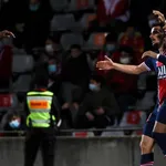PSG – Mercato : une recrue a déjà  mis Pierre Ménès à  genoux, une autre suit ses traces