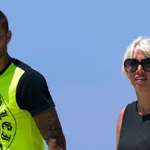 PSG – Mercato : Wanda Nara fait un énorme appel du pied (en maillot de bain) à un club italien !