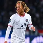 PSG – Mercato : Xavi Simons ne prolonge pas et rejoint le PSV ! (officiel)