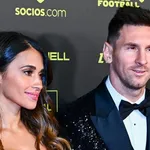 PSG : Messi et Antonella Rocuzzo roucoulent à Barcelone