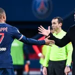 PSG : Ménès demande à Pochettino de régler le problème Mbappé