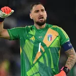 PSG : Ménès torpille Donnarumma et dévoile le nom du gardien idéal