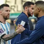 PSG : Neymar a félicité Messi… mais pas Mbappé !