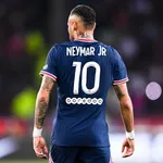 PSG : Neymar broie encore du noir, la sonnette d'alarme est tirée