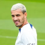 PSG, OGC Nice – Mercato : la Juventus finalise Paredes et lorgne Gouiri