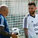 PSG, OM : Jorge Sampaoli fait l’apologie de Lionel Messi