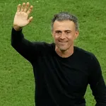 PSG : Paris officialise (enfin) Luis Enrique !