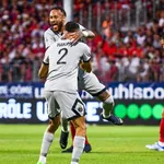 PSG : porté par un Neymar XXL, Paris écrase déjà  Clermont à  la pause !