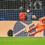 PSG – Real Madrid : Courtois nargue Messi après son pénalty manqué