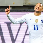 PSG, Real Madrid, FC Barcelone – Mercato : rebondissement de taille pour Mbappé et Haaland !