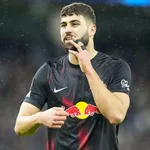 PSG, Real Madrid – Mercato : 90 M€ pour recruter une victime de Messi ?